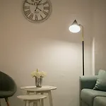 Cozy Coastal Apartment Gama