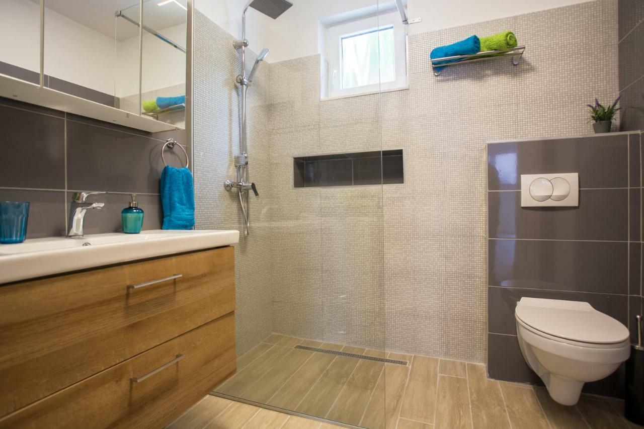 Cozy Coastal Gama Apartman